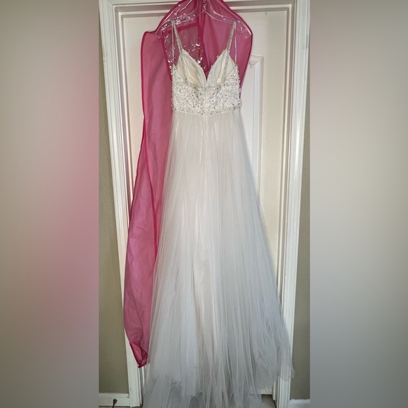 Sherri Hill - Picture 2 of 6